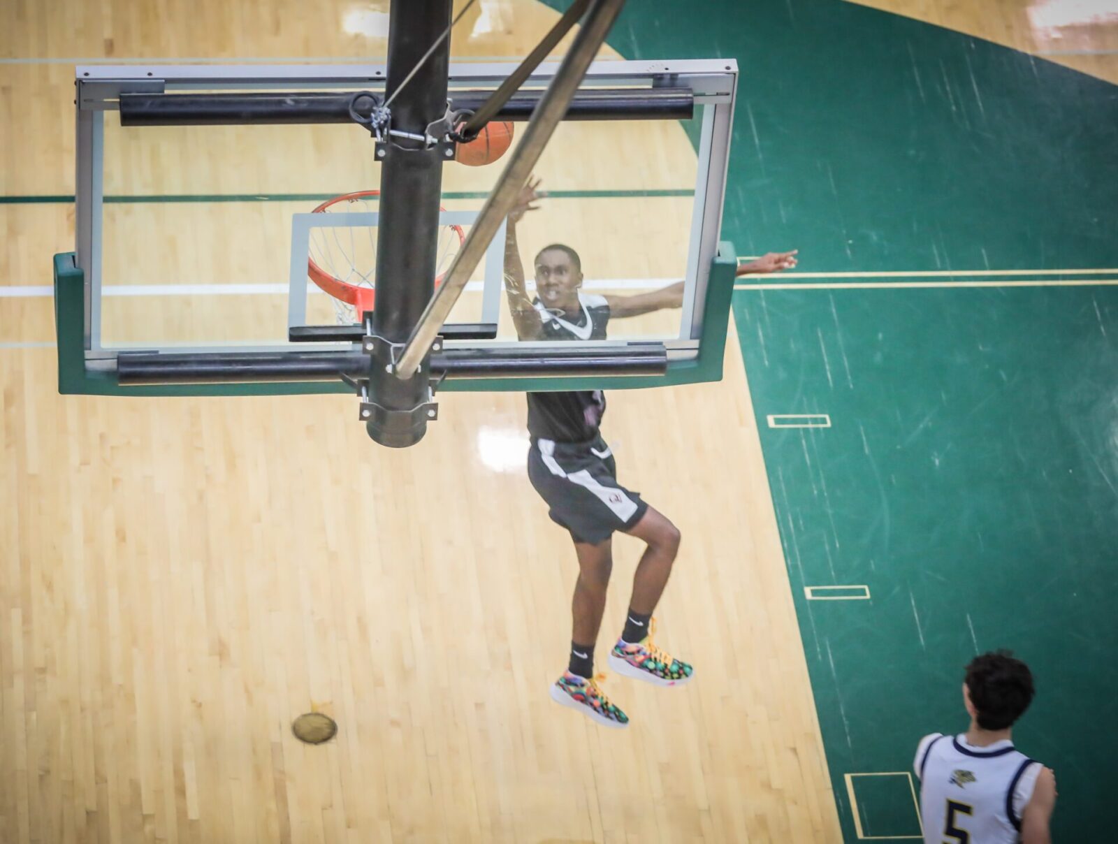 Young Orchard View basketball team exhibits growth in Hall of Fame